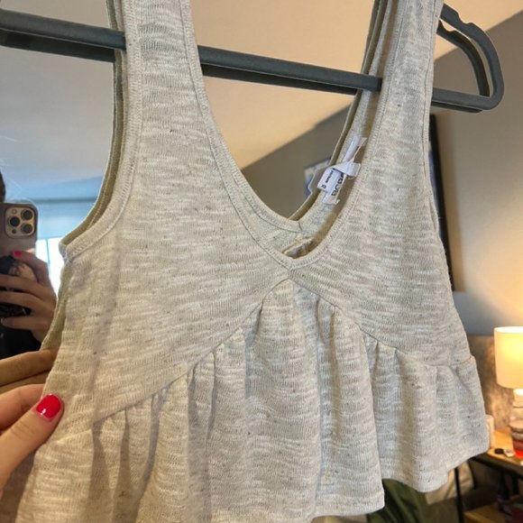 BCBGMAXAZRIA RUFFLED SLEEVELESS TANK TOP, XS - Picture 3 of 7